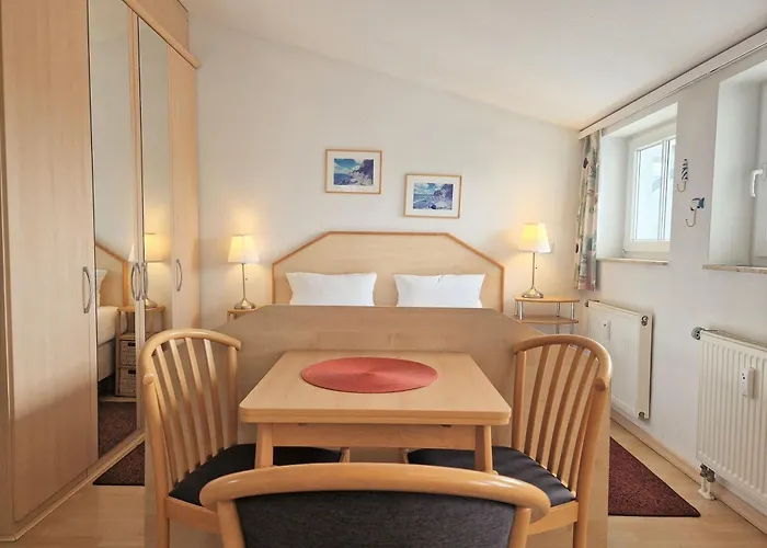 701, Seepark Apartment *