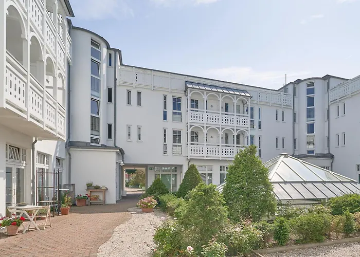 Apartment 701, Seepark *